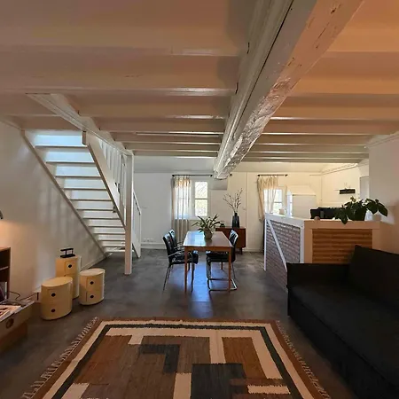 Refuge Contemporain *